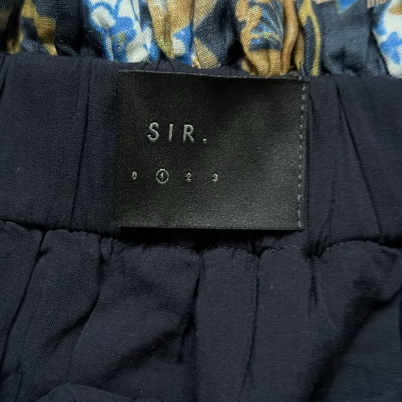 Sir Off the Shoulder Floral Dress - Picture 3 of 4